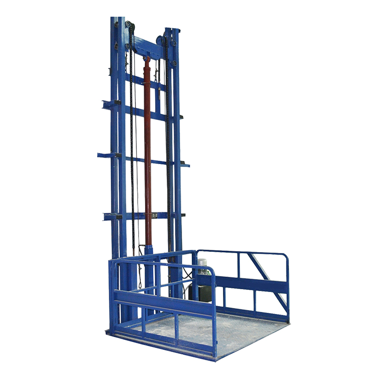 Commercial cargo lifts
