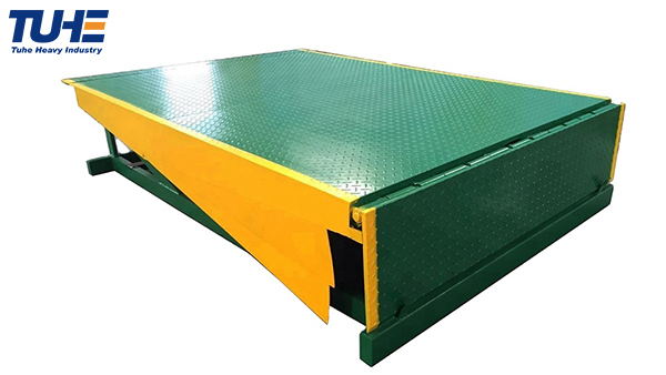 Adjustable Platform Loading Fixed Hydraulic Ramp Dock Leveller CE