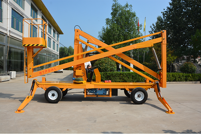 Hydraulic self drive diesel / battery boom lifting tables working platform OEM