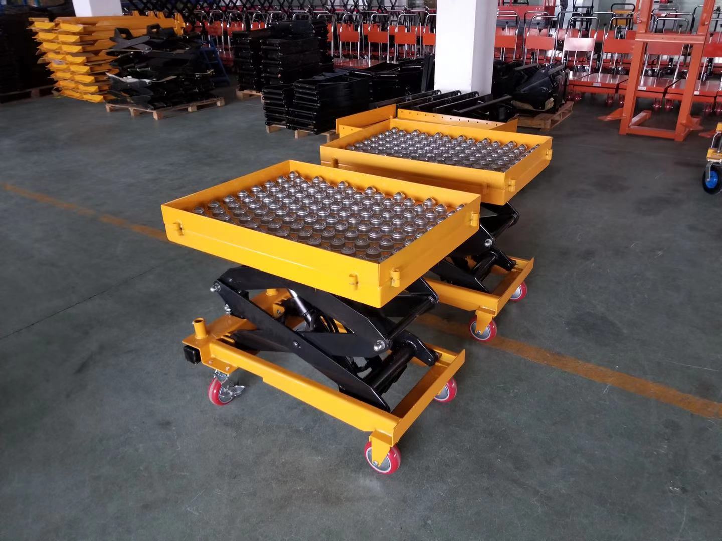 Scissor-Lift-Table-Customized808391.jpg