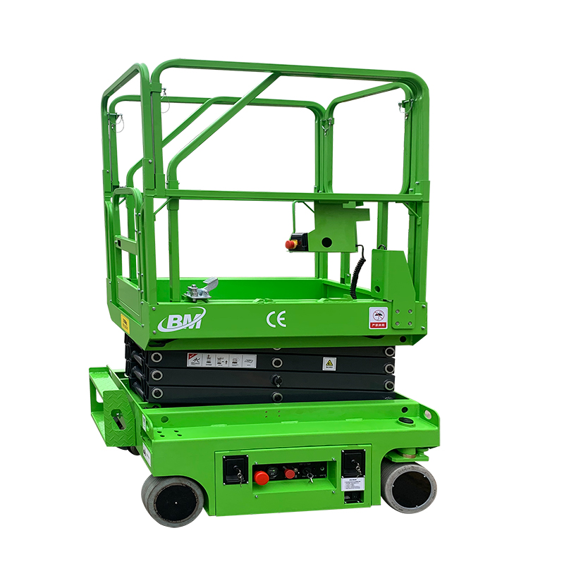 Self propelled electric mini scissor hydraulic lift 